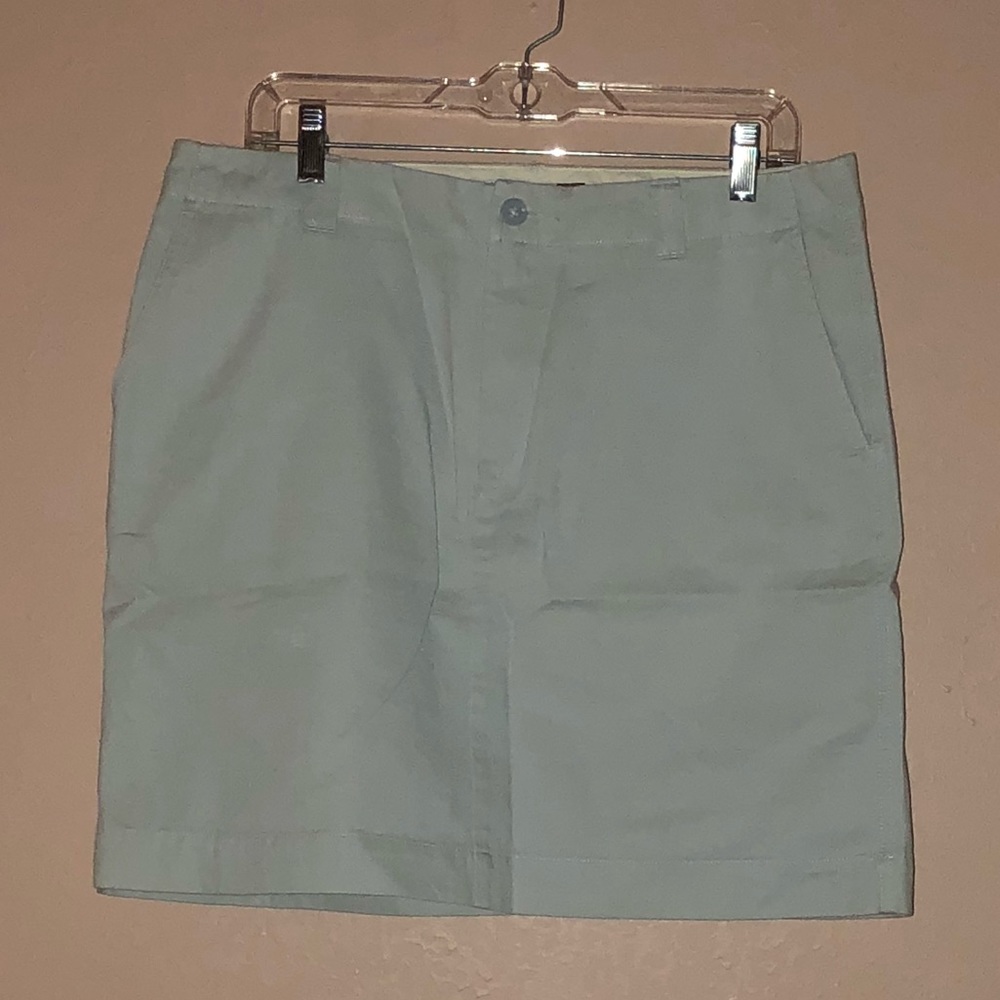 GAP Clean Cut Skirt